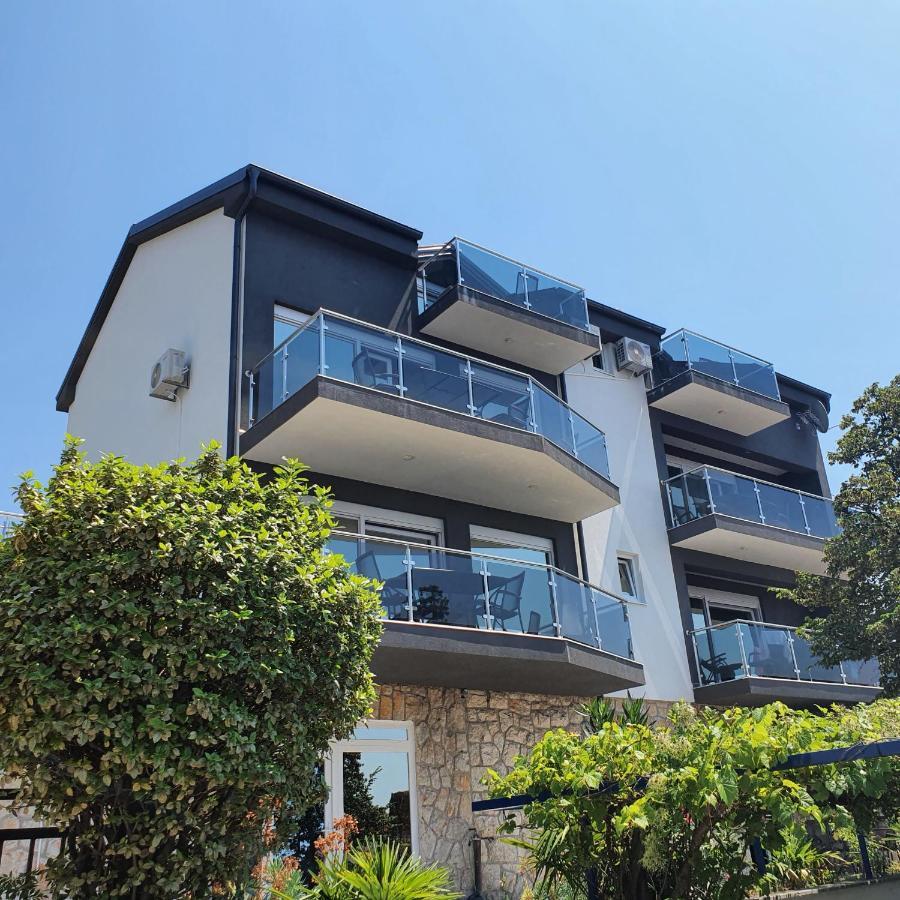 Apartments Blazevic, Heated Pool&Jacuzzi 德拉马利 外观 照片